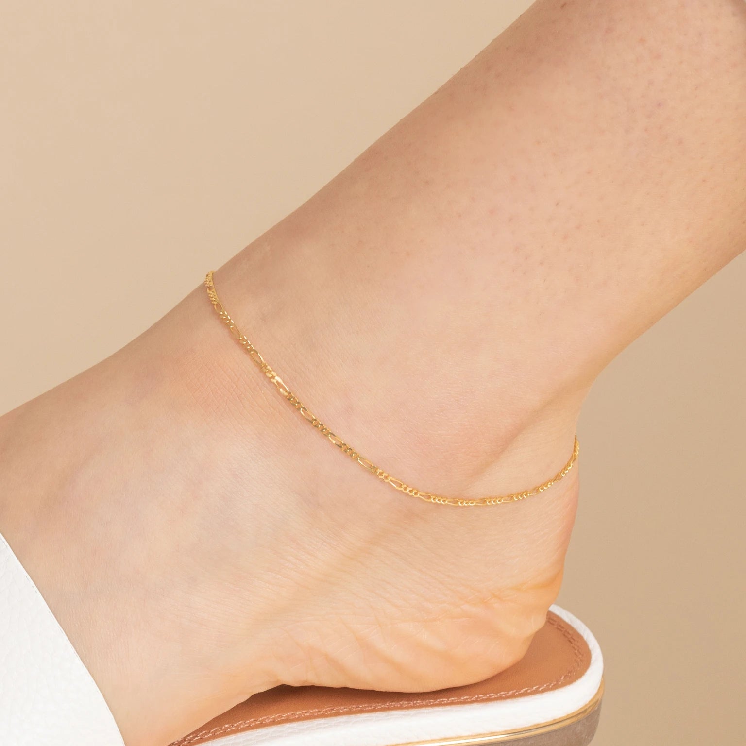 Gold 2025 leg bracelet