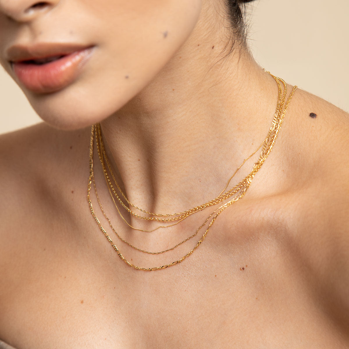 Soho Story Chain Necklace in Solid Gold