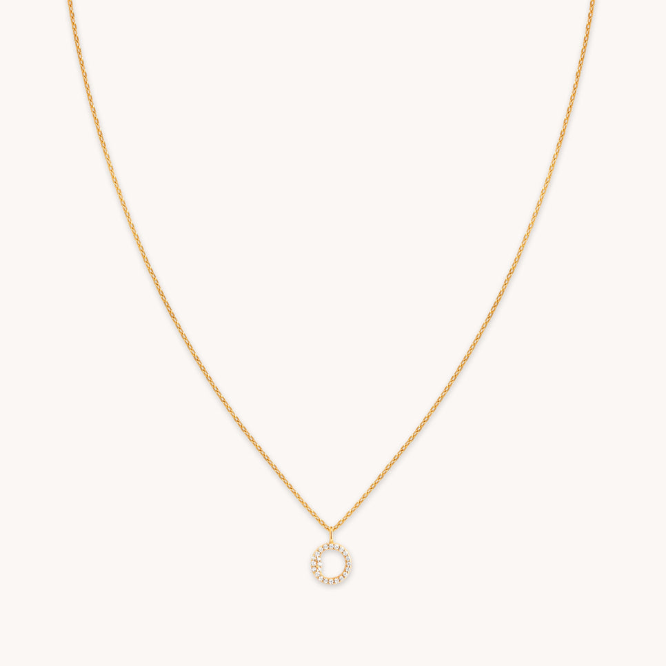 O Initial Pavé Pendant Necklace in Gold