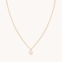 Q Initial Pavé Pendant Necklace in Gold