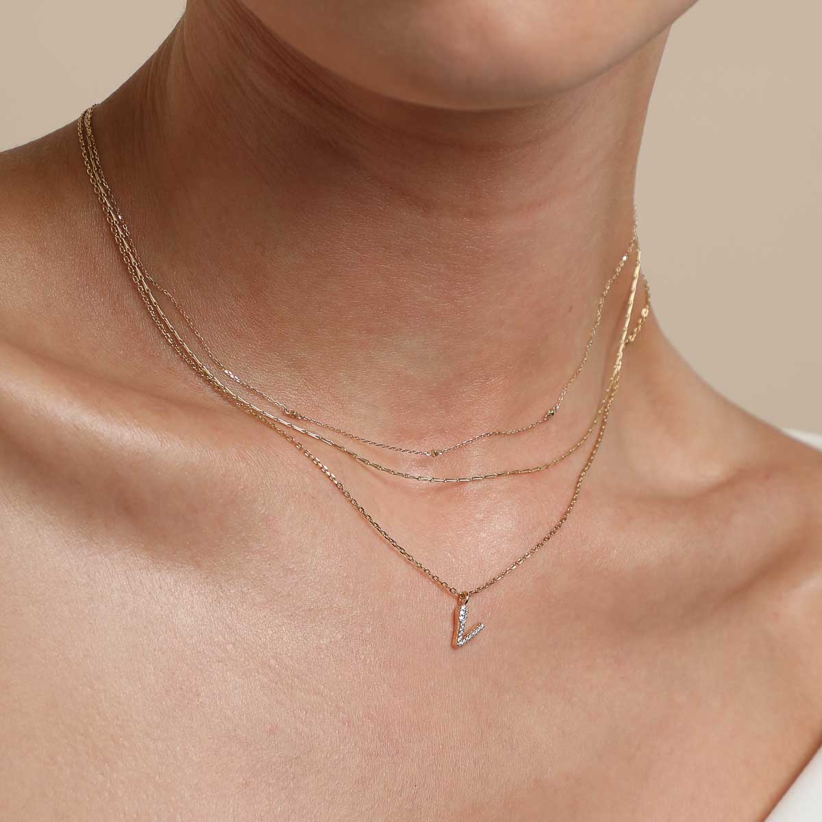 V Initial Pavé Pendant Necklace in Gold