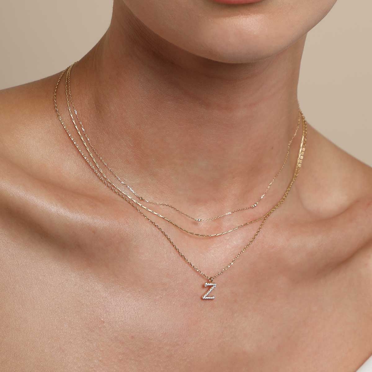 Z Initial Pavé Pendant Necklace in Gold