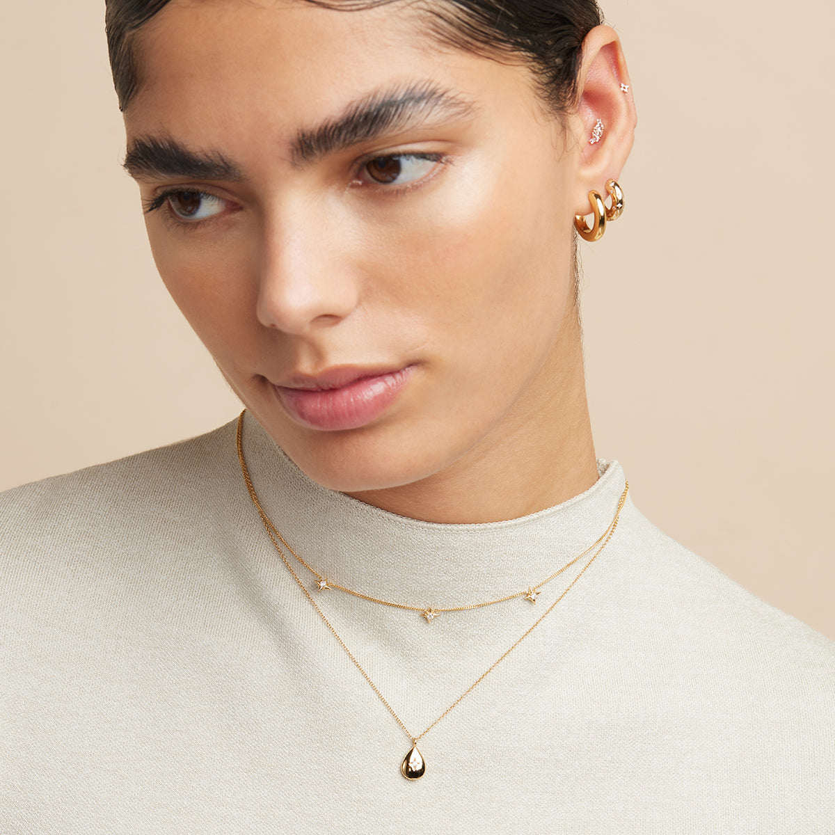 Pear Pendant Necklace in Gold