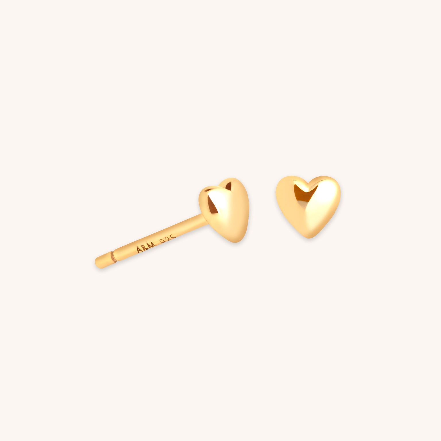 Heart Stud Earrings in Gold