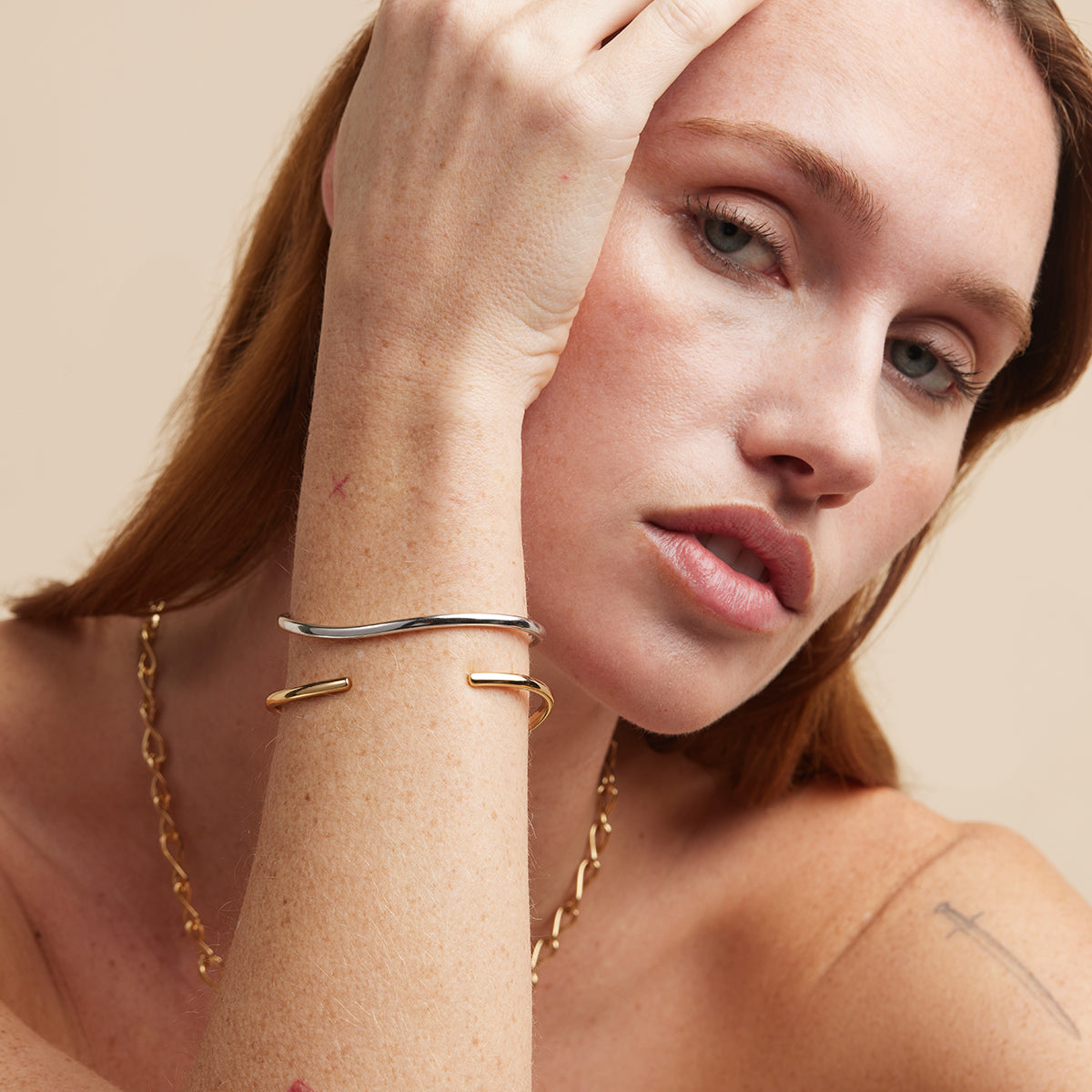 Bracelets - Infinite Cuff in Silver - Bracelets - Astrid & Miyu