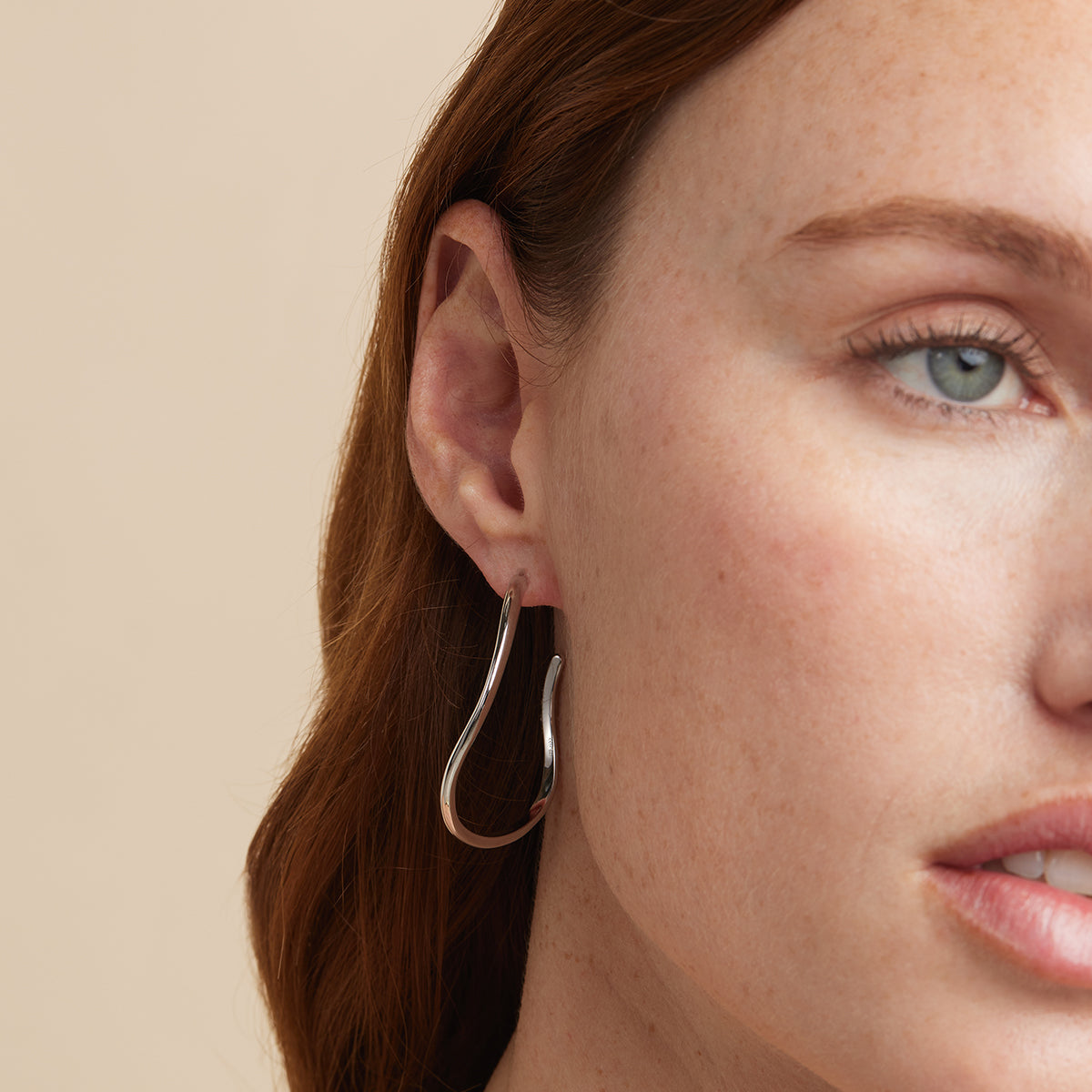 Infinite Hoops in Silver