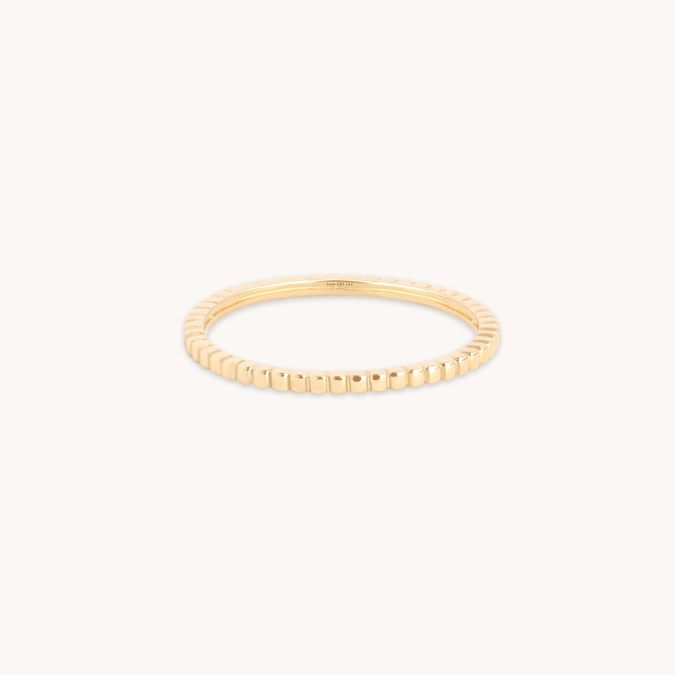 Ridged Band Ring in Solid Gold