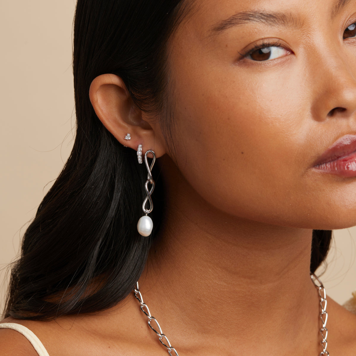 Infinite Pearl Drop Studs in Silver
