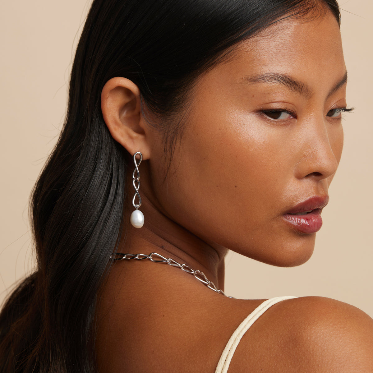 Infinite Pearl Drop Studs in Silver