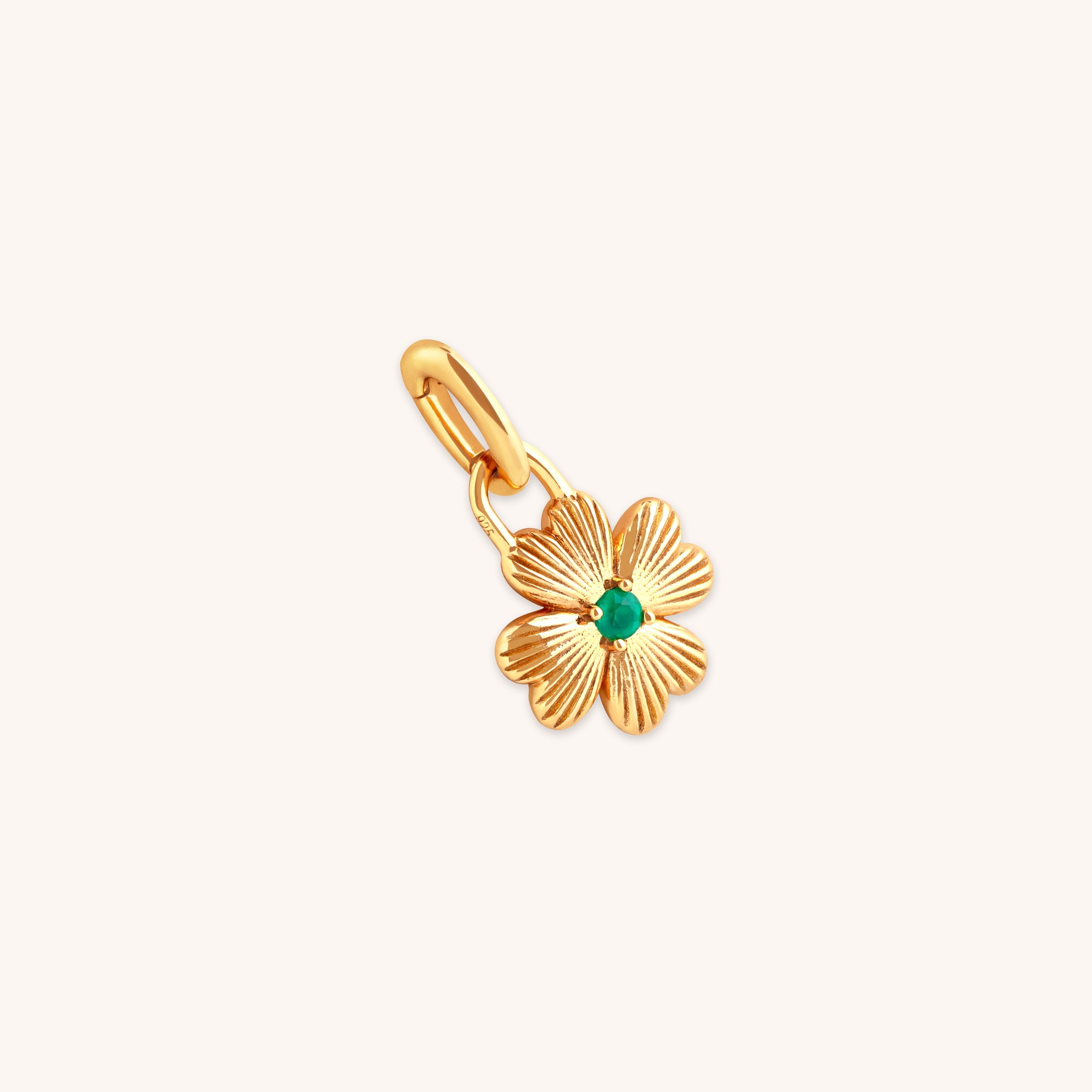 Clover Clip Charm in Gold