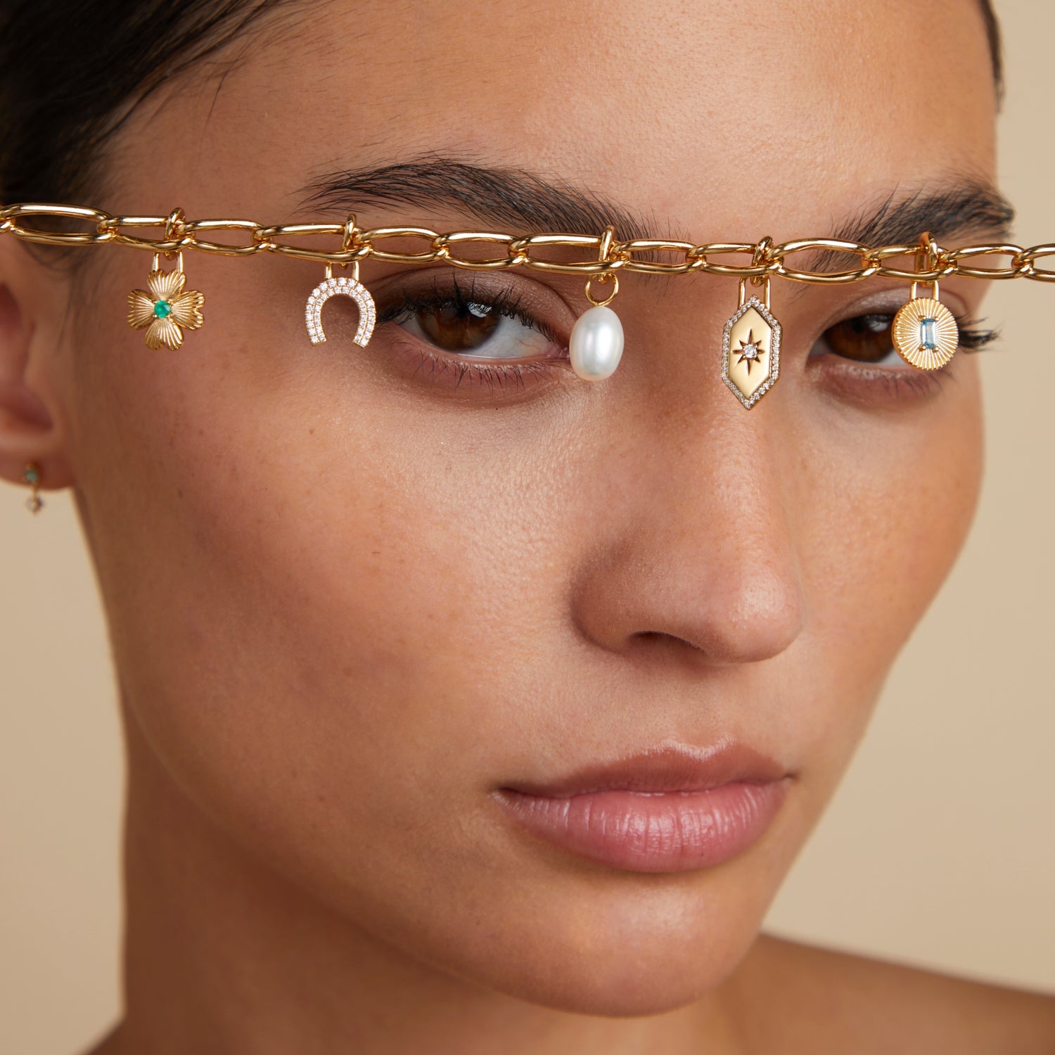 Clover Clip Charm in Gold