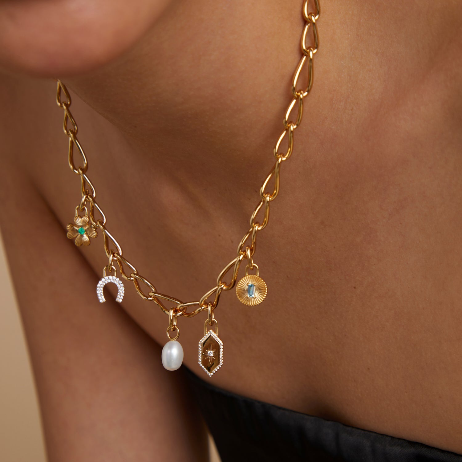 18k Gold Plated Jewellery - Clover Talisman Charm in Gold - Talisman Charm - Astrid & Miyu