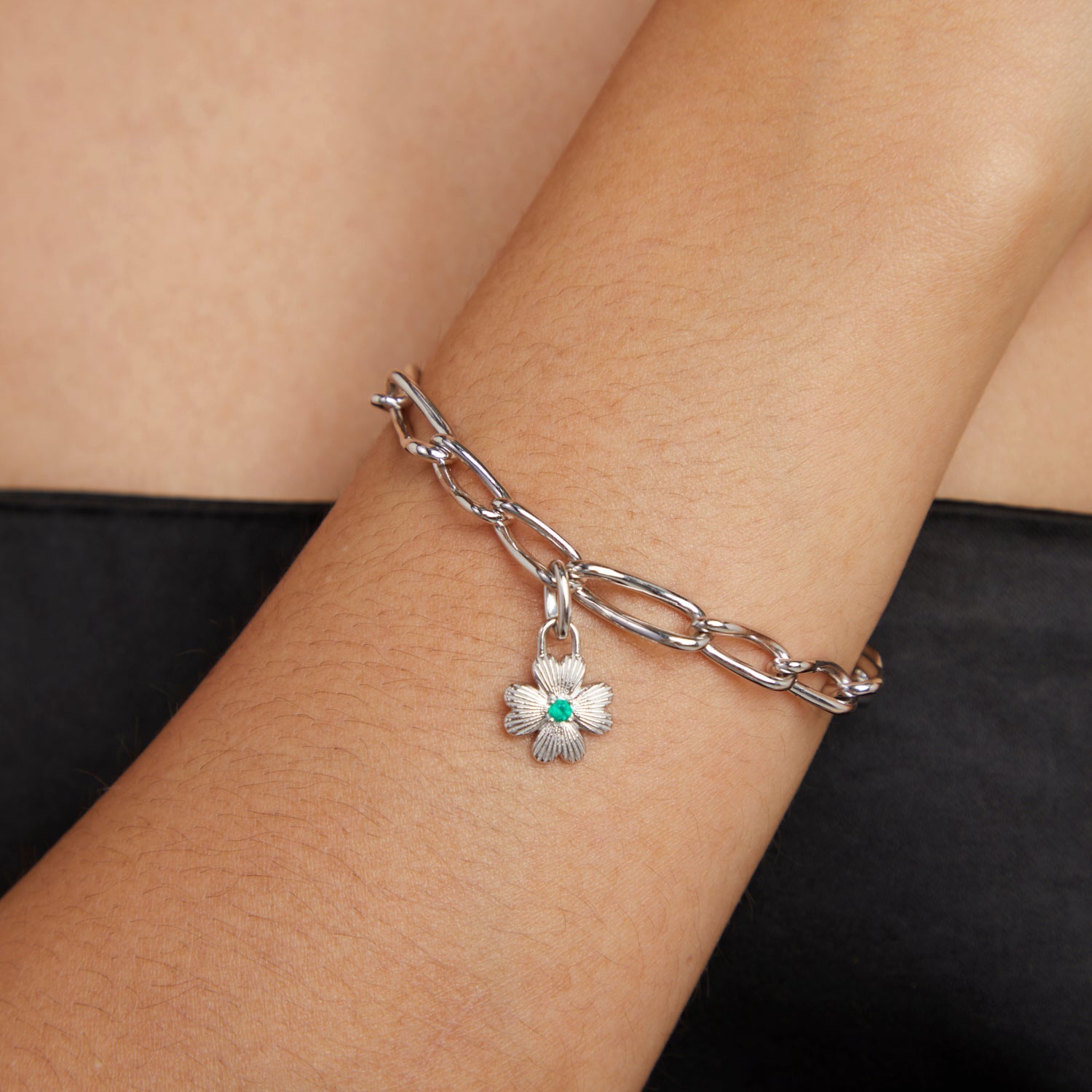 Clover Clip Charm in Silver