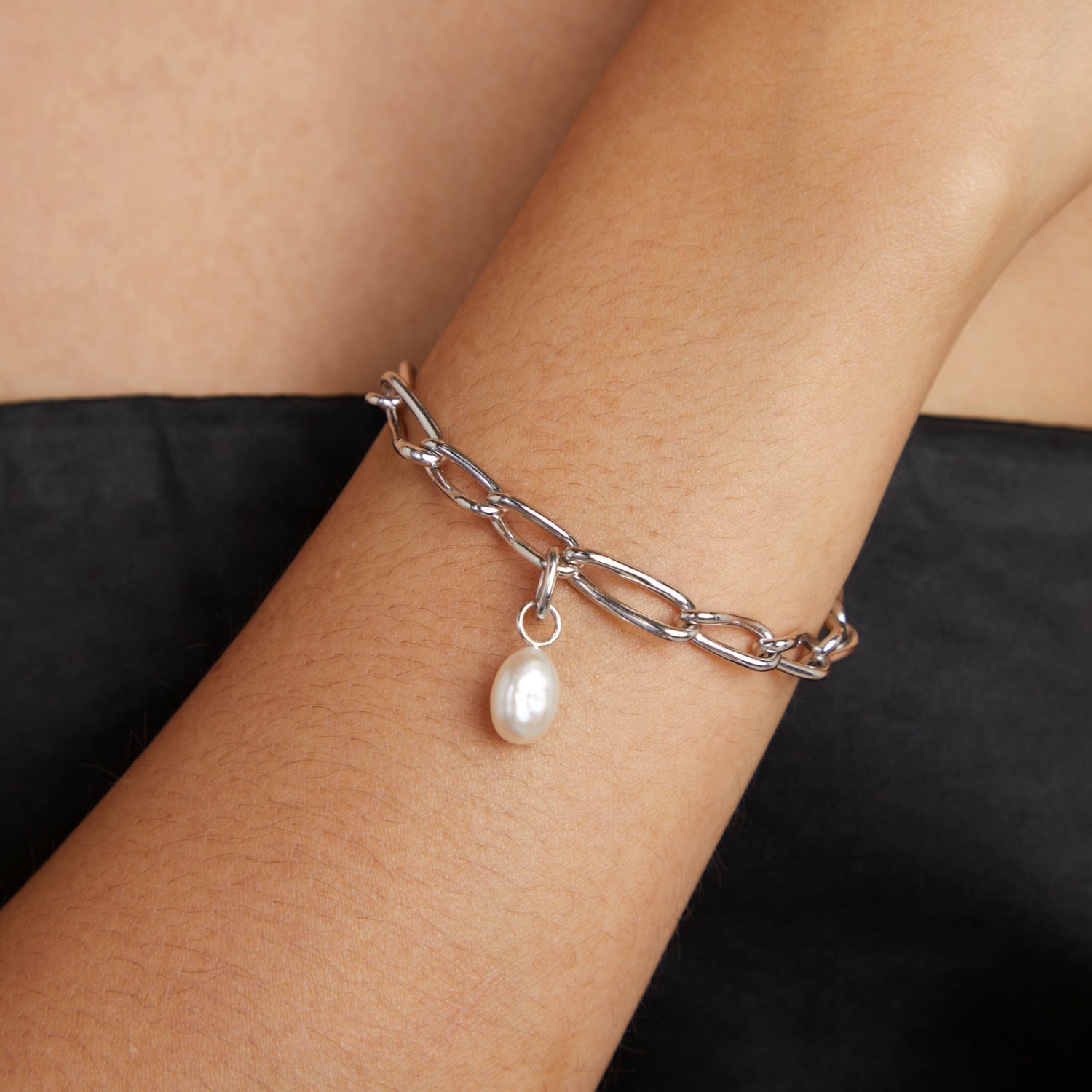 Pearl Clip Charm in Silver