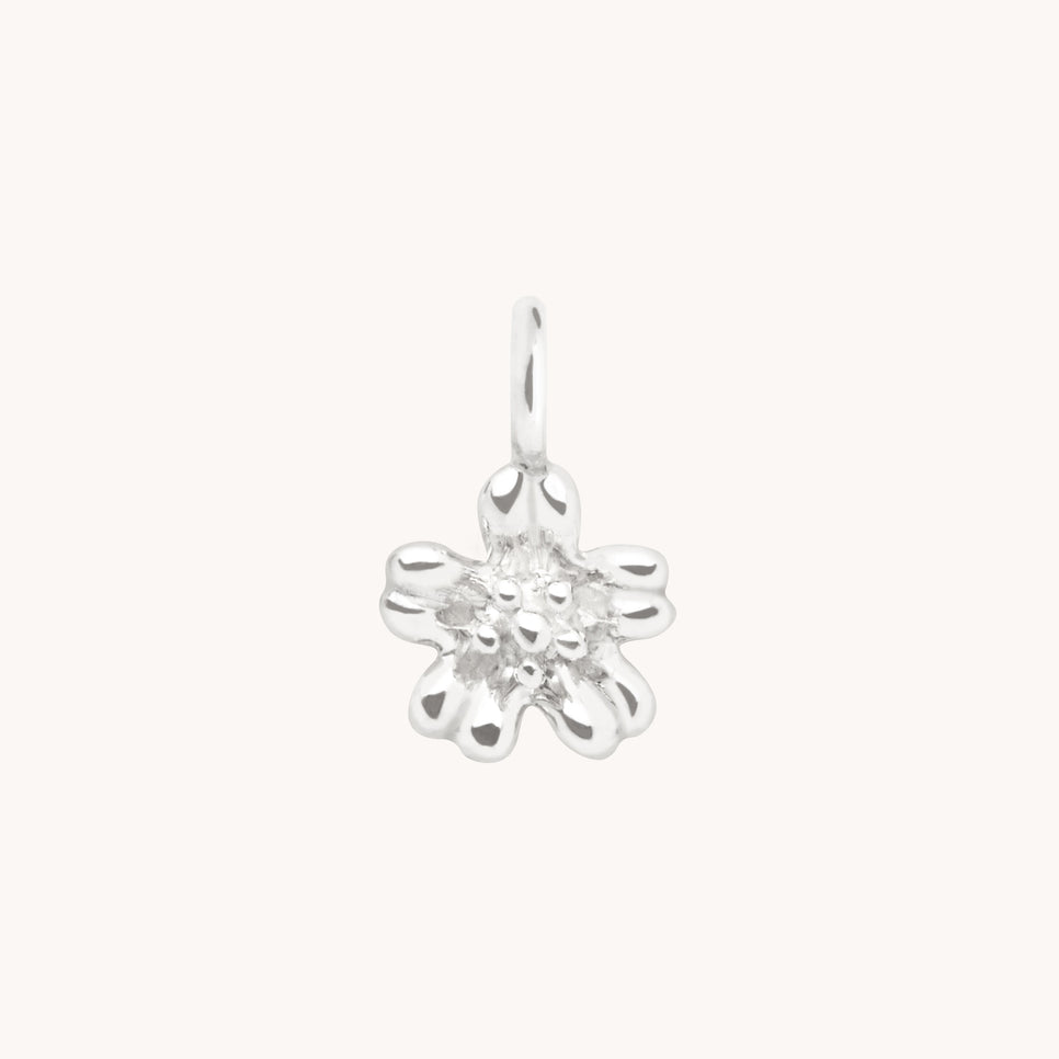 Flower Charm 9k White Gold-Astrid & Miyu