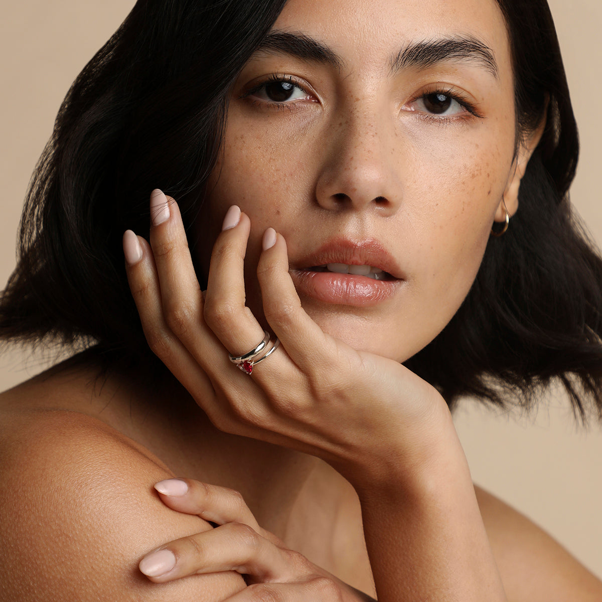 Astrid et Miyu Milestone Ring in Solid White Gold-Astrid & Miyu