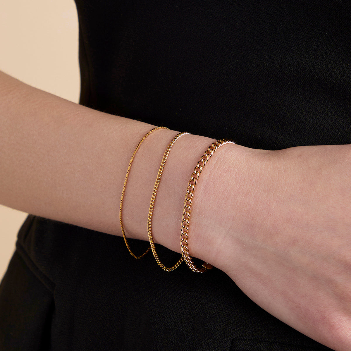 Essential Box Chain Bracelet in Gold