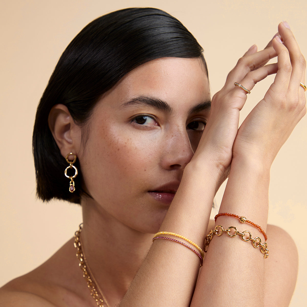 Carnelian July Beaded Bracelet in Solid Gold