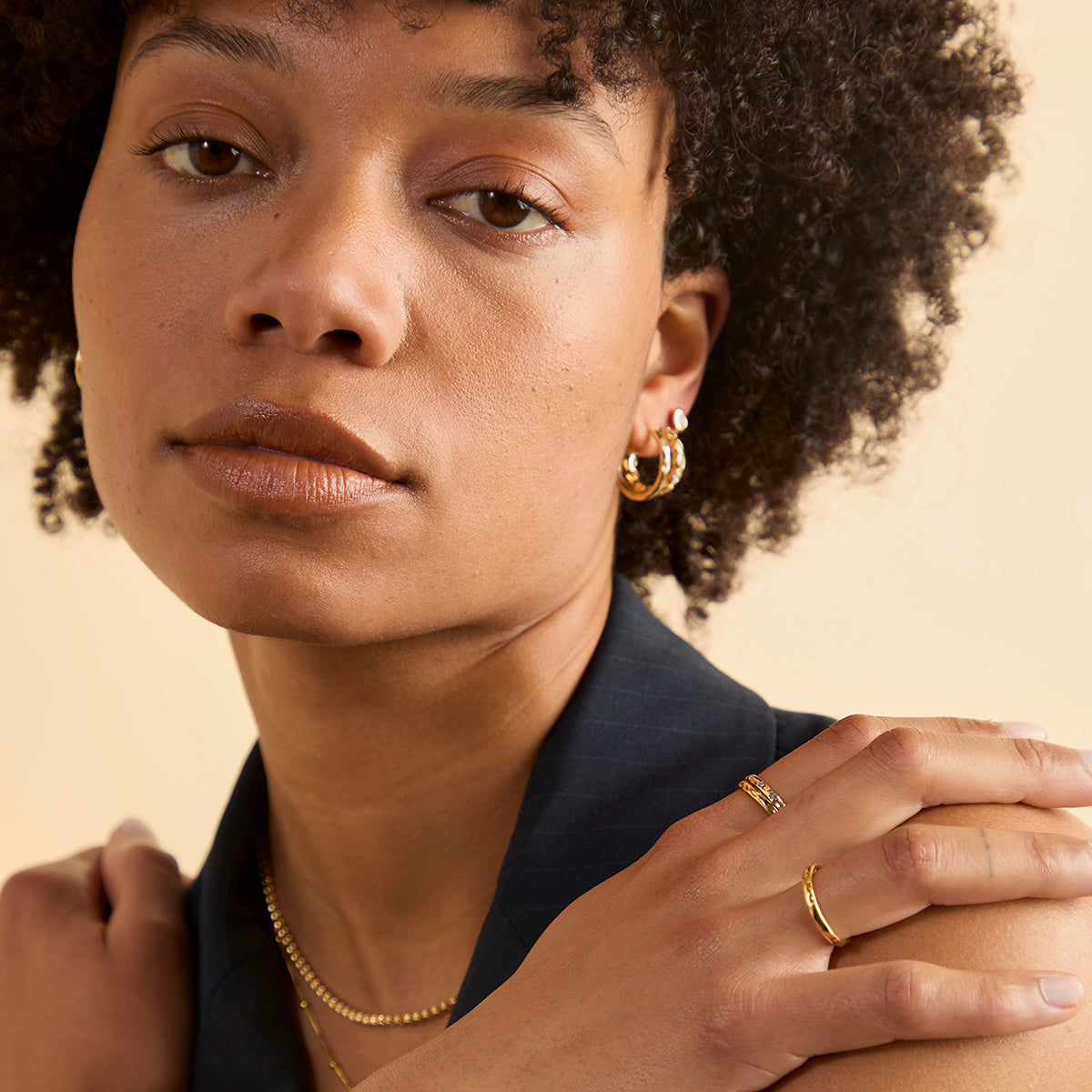 Molten Texture Band Ring-Astrid & Miyu