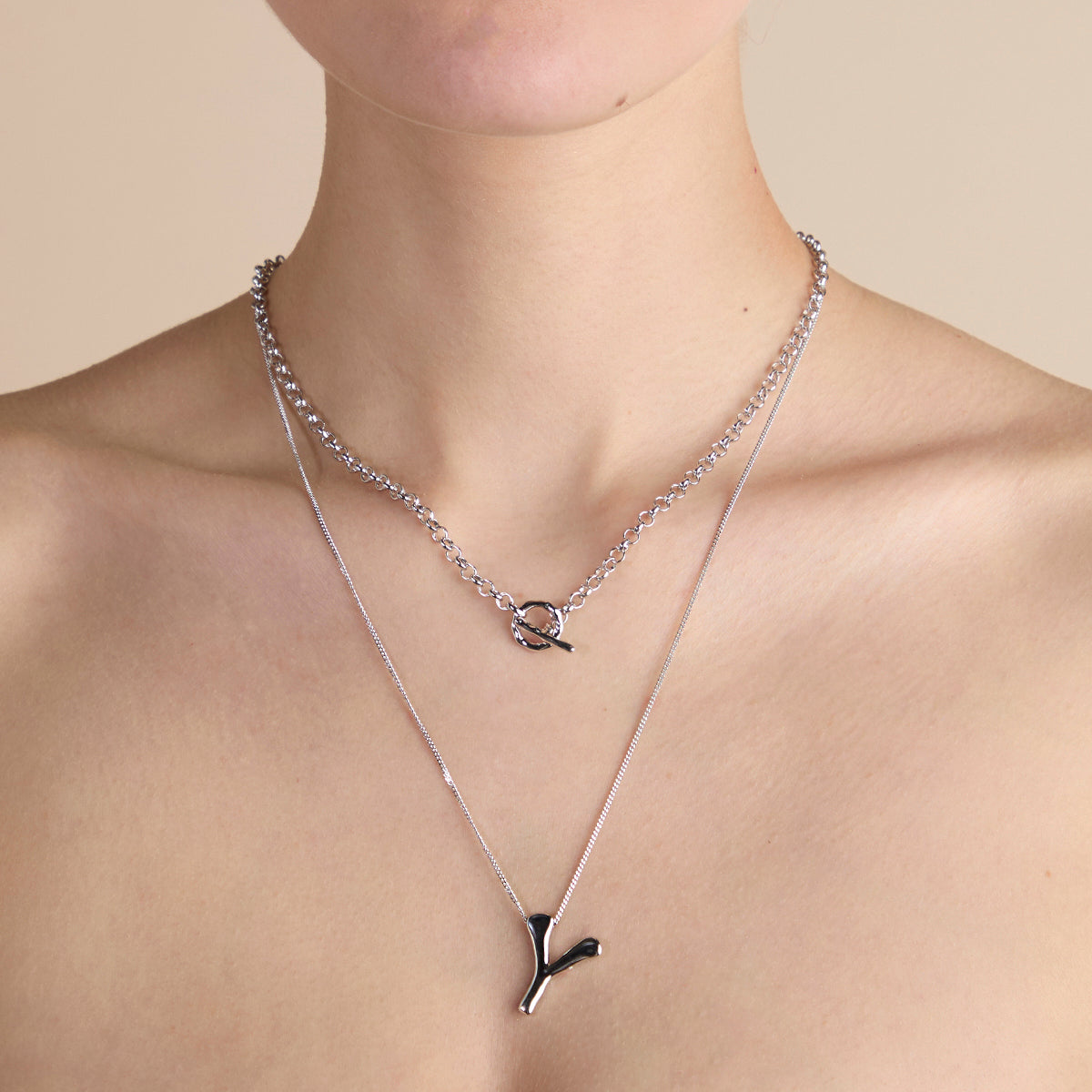 T-Bar Chain Necklace in Silver