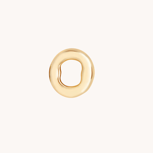 O Initial Click Charm in Solid Gold
