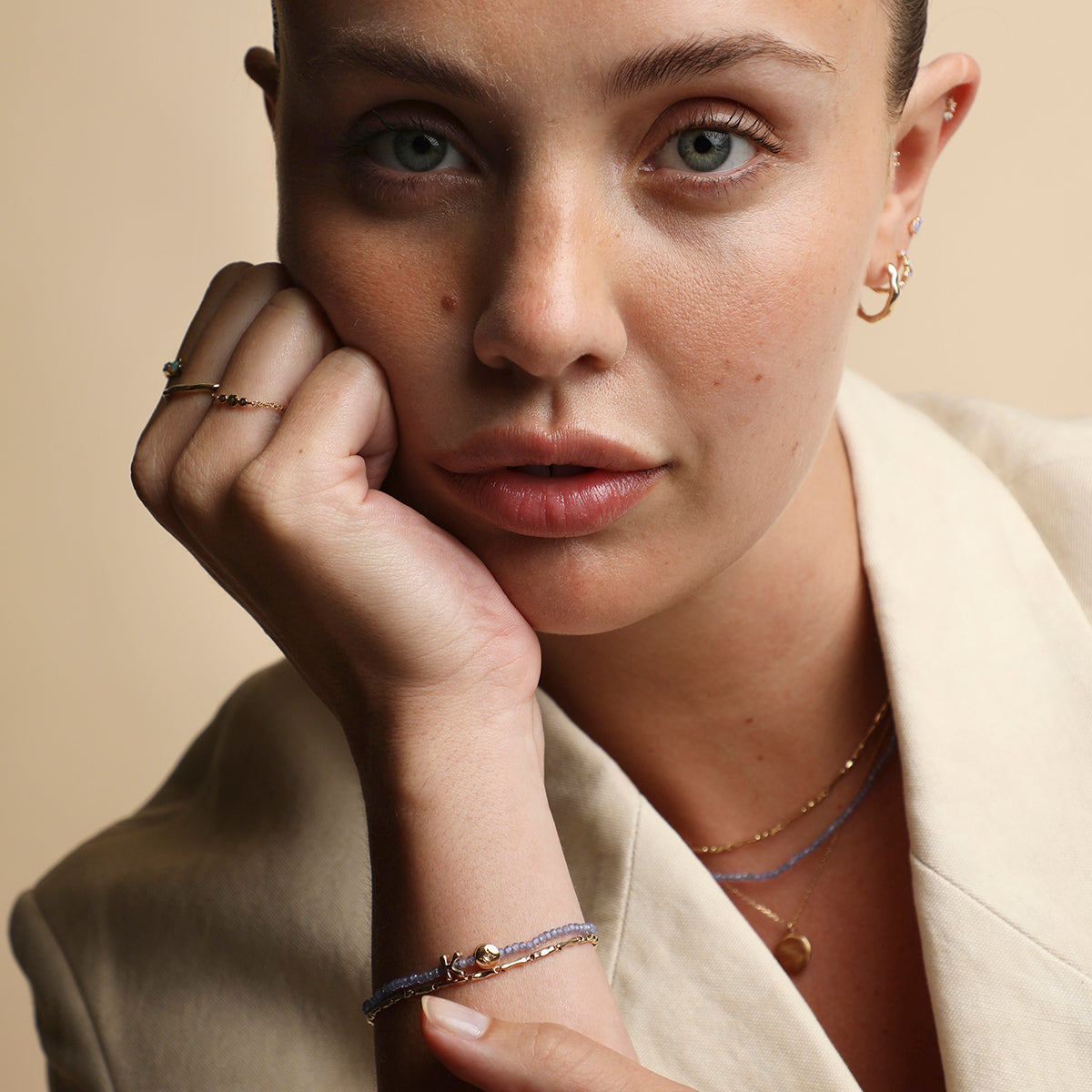 Molten Bar Chain Bracelet in Solid Gold