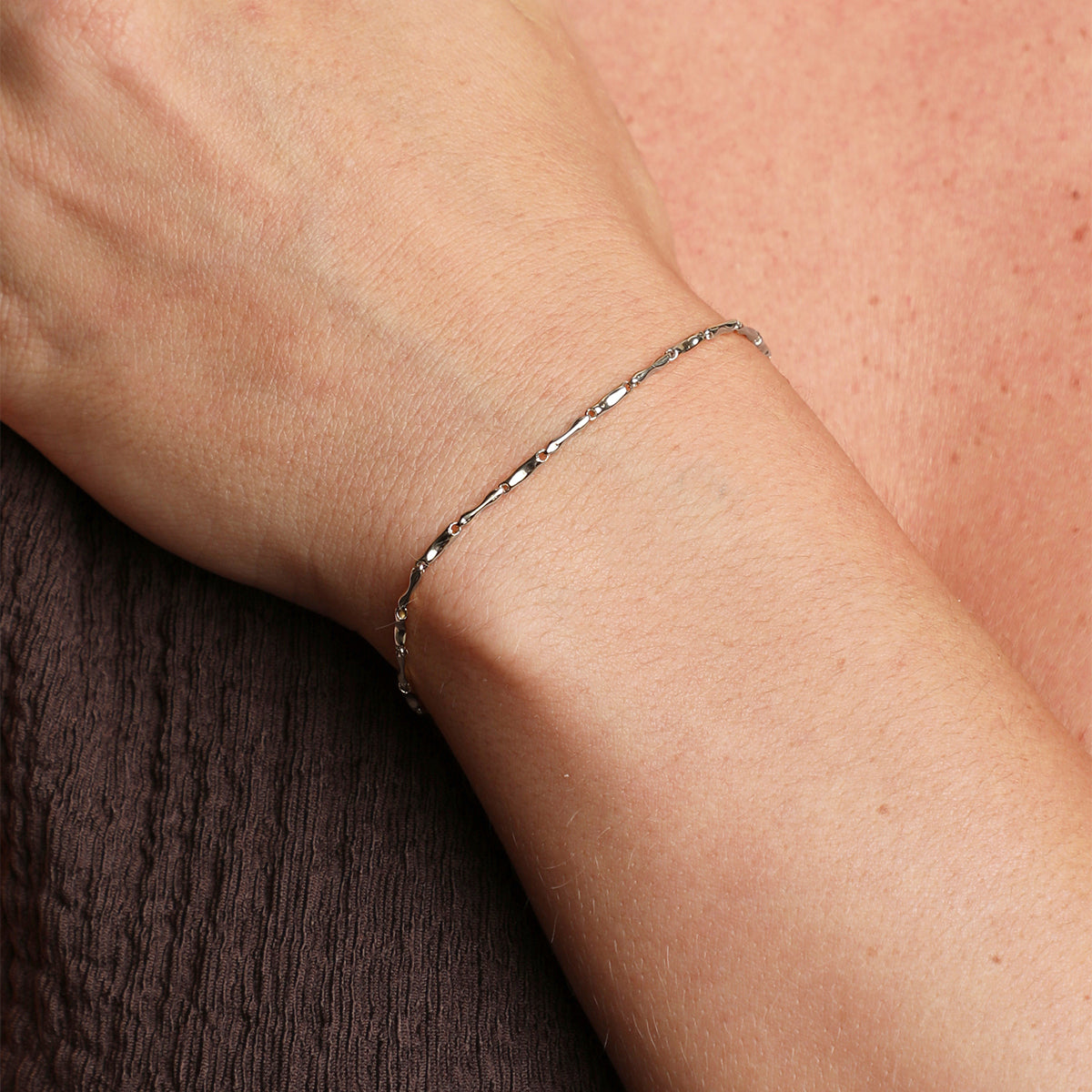 Molten Bar Chain Bracelet in Solid White Gold