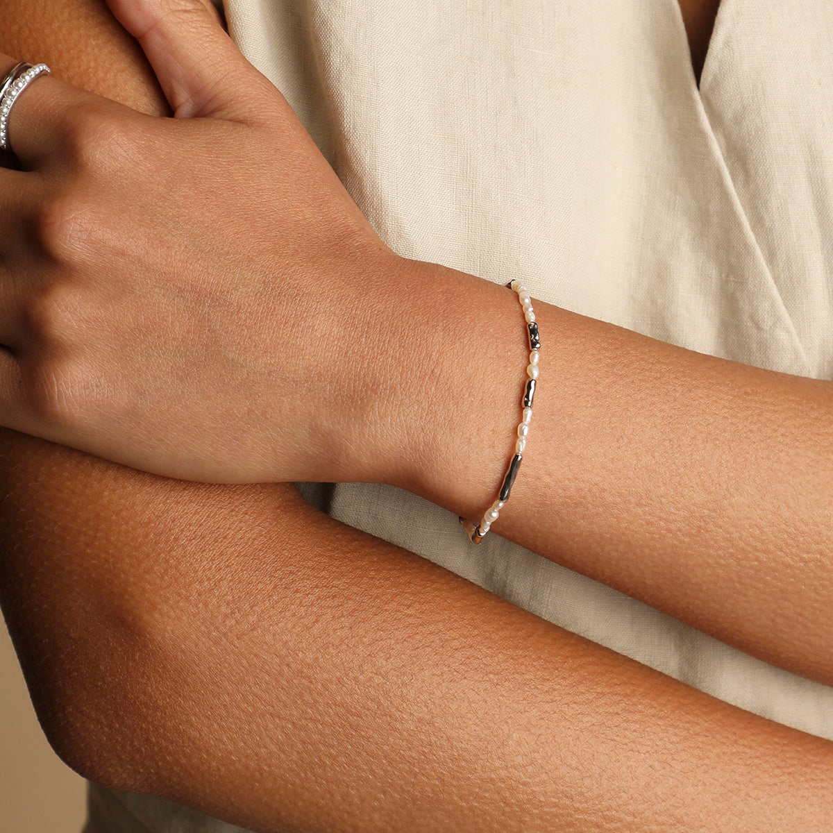 Molten Pearl Bracelet in Silver