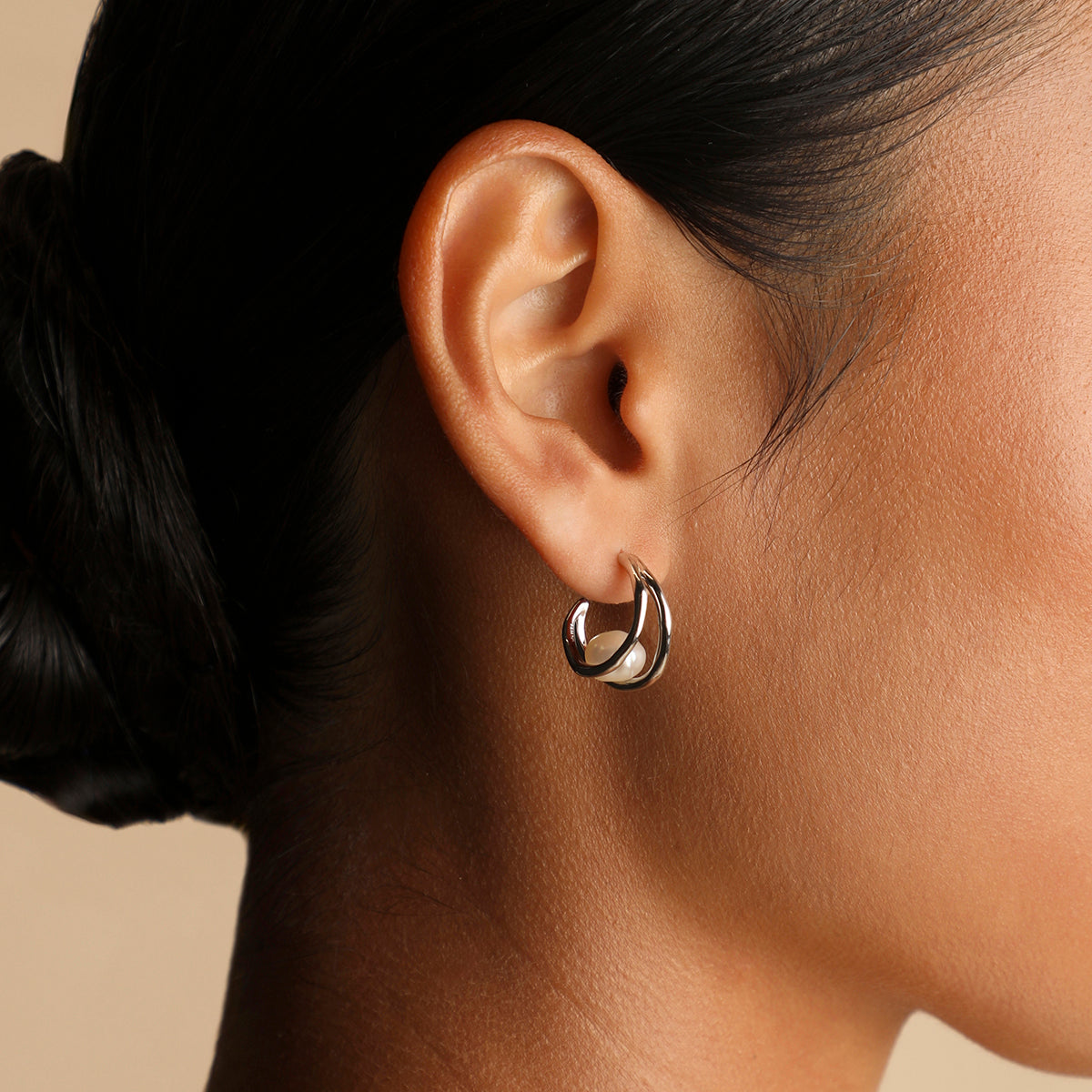 Molten Illusion Pearl Hoops in Silver