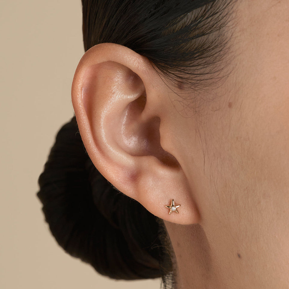 Diamond Star Medium Piercing Stud in Solid Gold-Astrid & Miyu