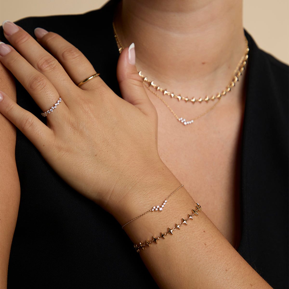 Cosmic Star Chain Bracelet in Gold