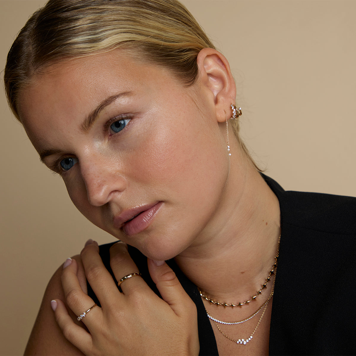 Illusion Spiral Huggies in Gold-Astrid & Miyu