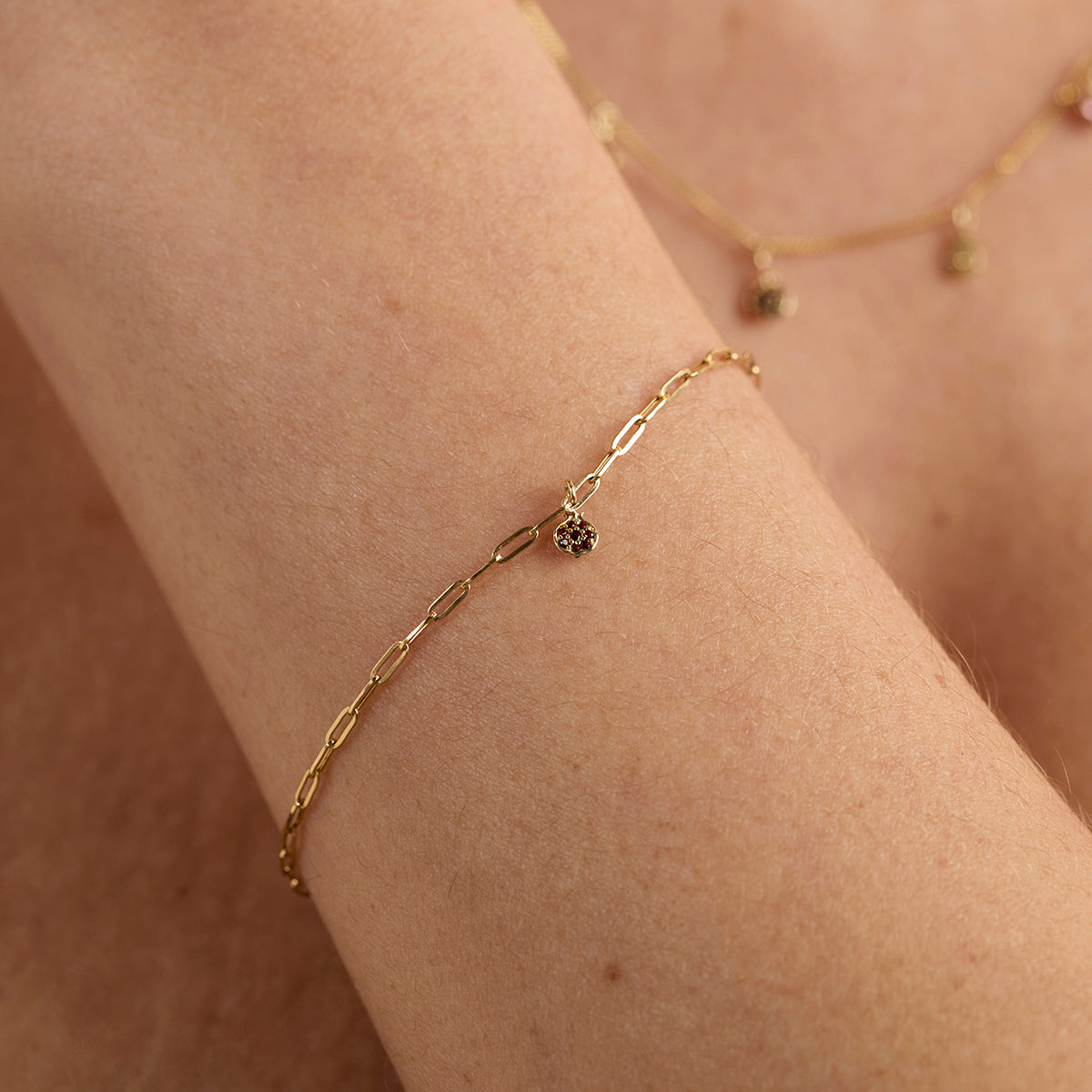 Pomegranate Charm 9k Gold