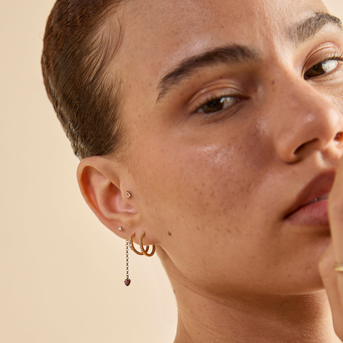 Strawberry Charm 9k Gold