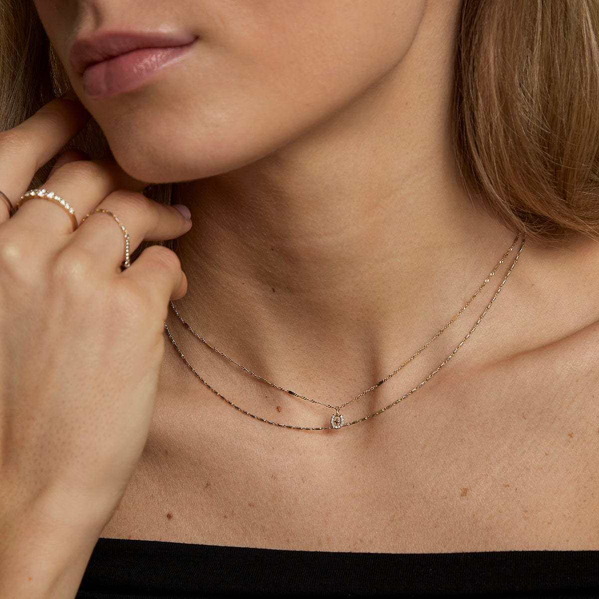 Diamond Pavé Horseshoe Charm 9k Gold-Astrid & Miyu