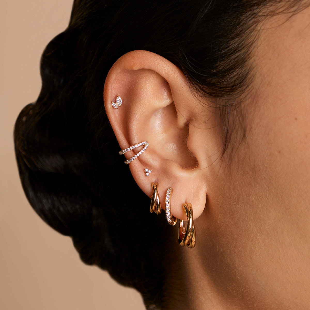 Crossover Illusion Hoops in Gold