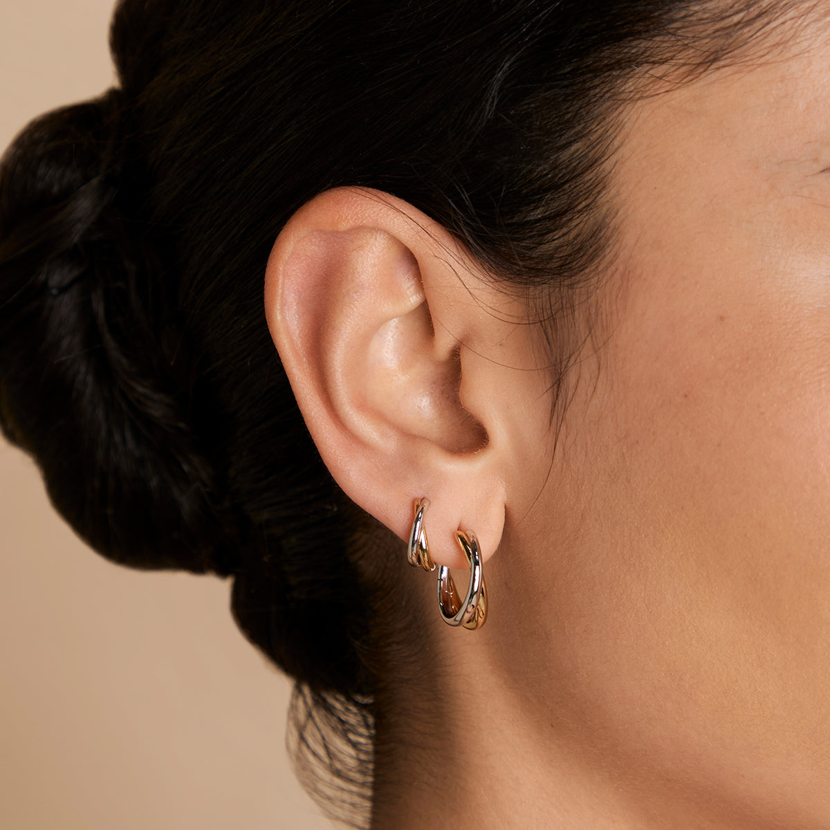 Crossover Illusion Huggies in Mixed Metal