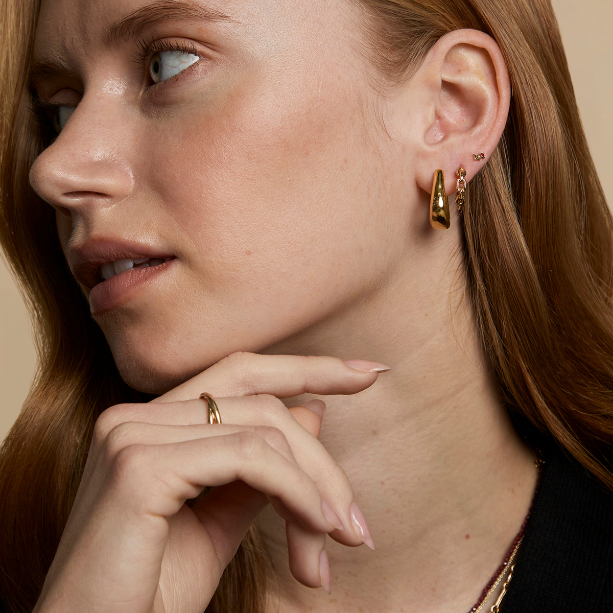 Hardware Link Hoops in Gold-Astrid & Miyu