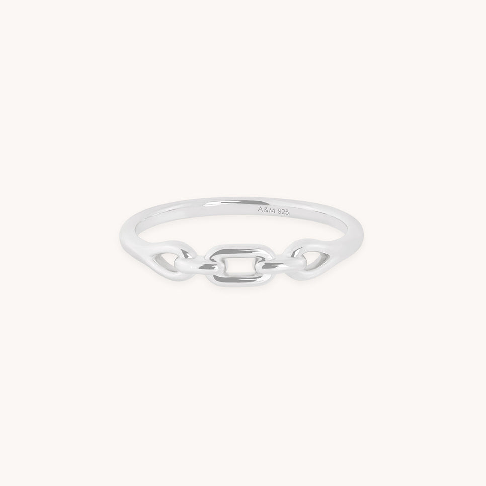 Hardware Link Ring in Silver-Astrid & Miyu