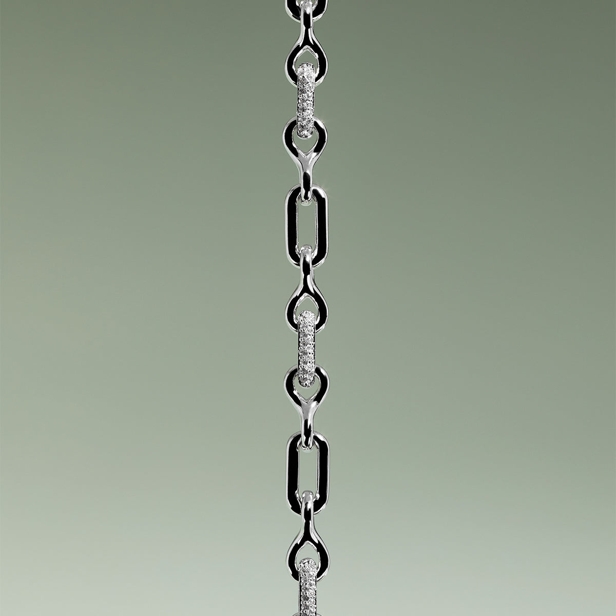 Pavé Chain Link Bracelet in Silver