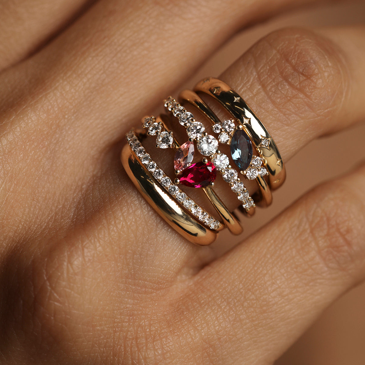 Illusion Diamond Milestone Ring in Solid Gold