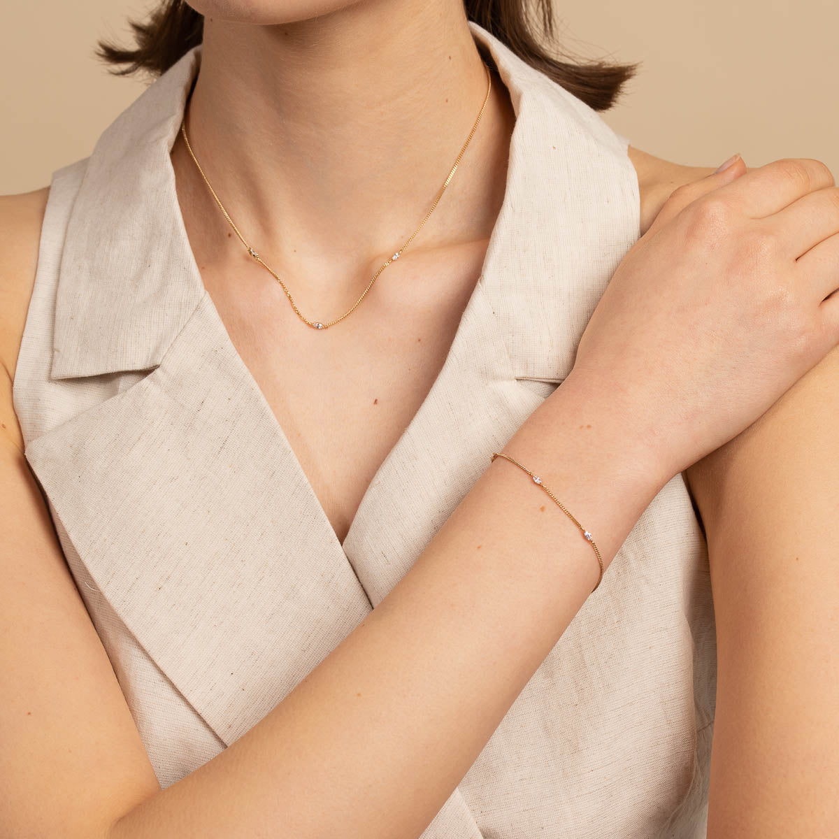 Navette Crystal Gift Set in Gold