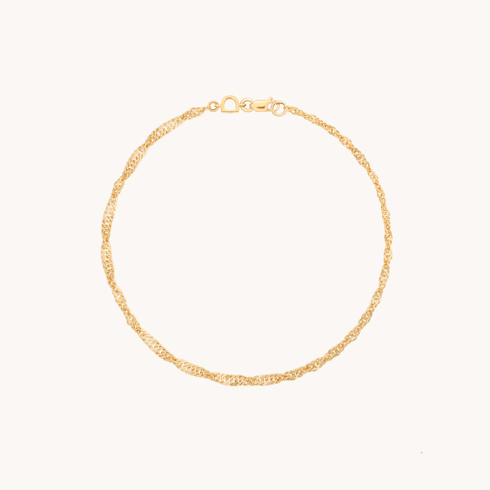 Bold Astrid Story Chain Bracelet in Solid Gold