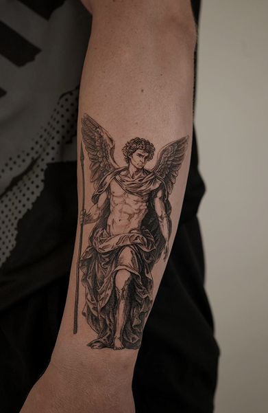 Fine-line Realism