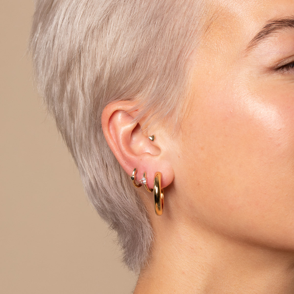 Heart Gem Piercing Hoop in Solid Gold