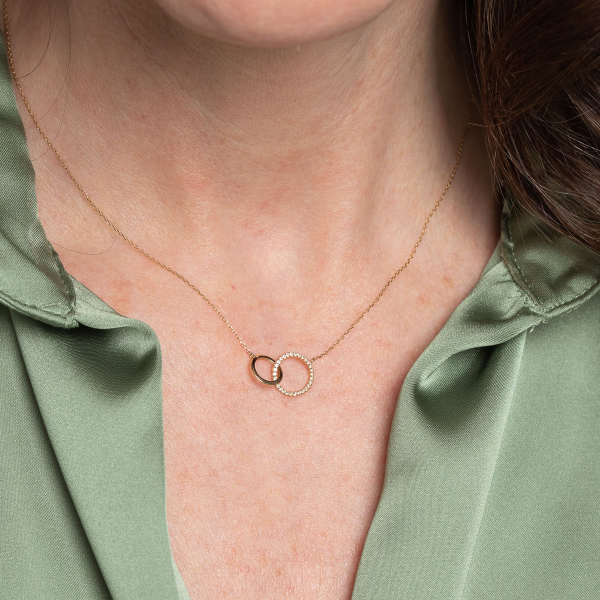 Orbit Topaz Gift Set in Solid Gold
