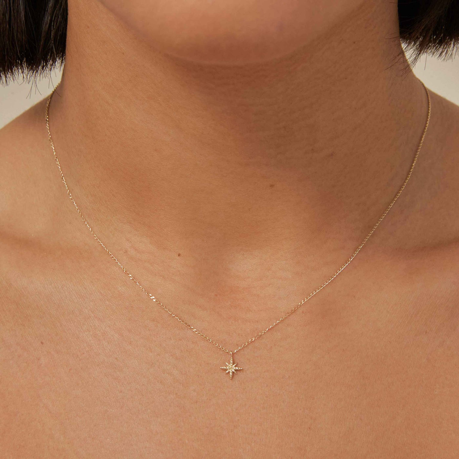Twilight Pendant Necklace in Solid Gold