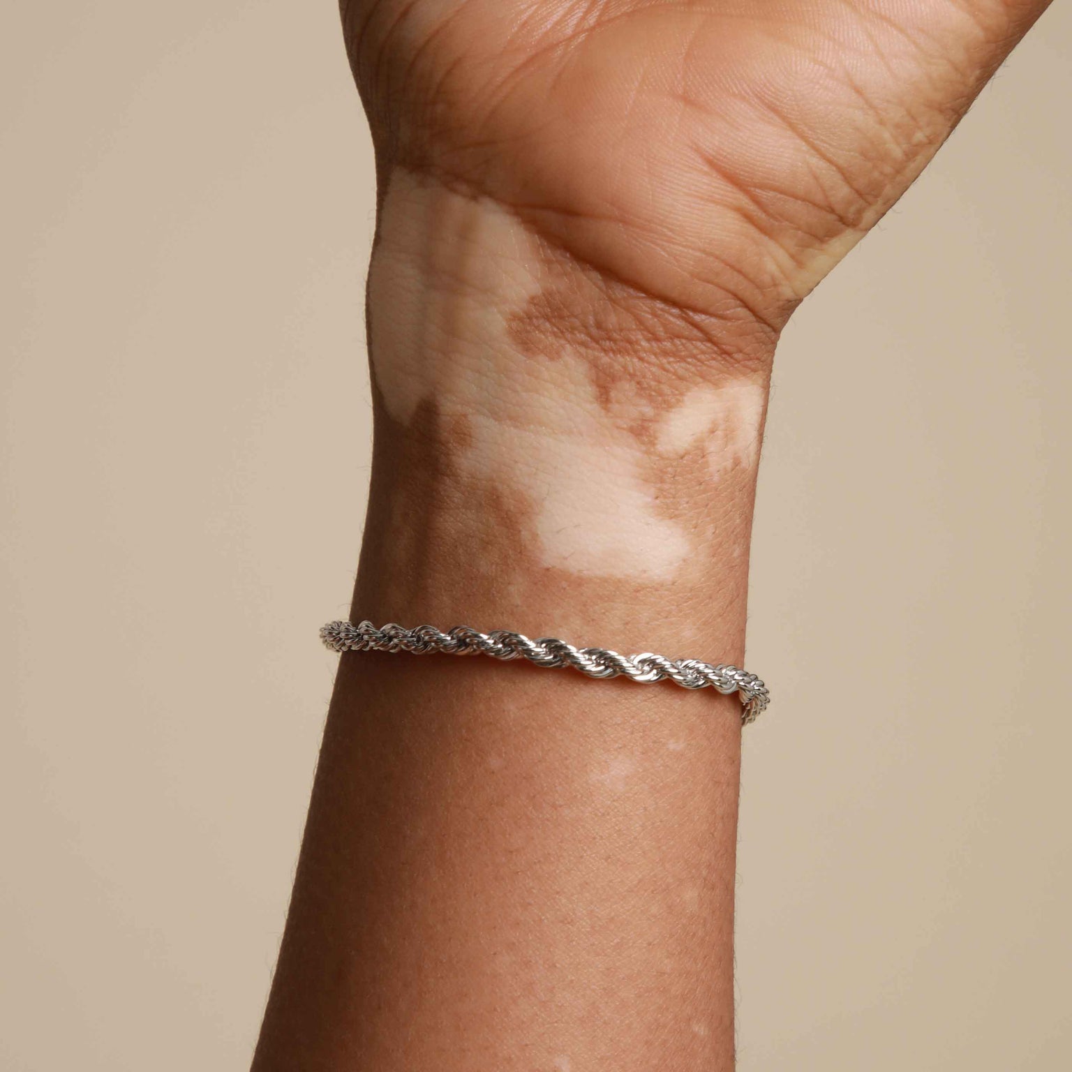 Rope Bold Chain Bracelet in Silver worn