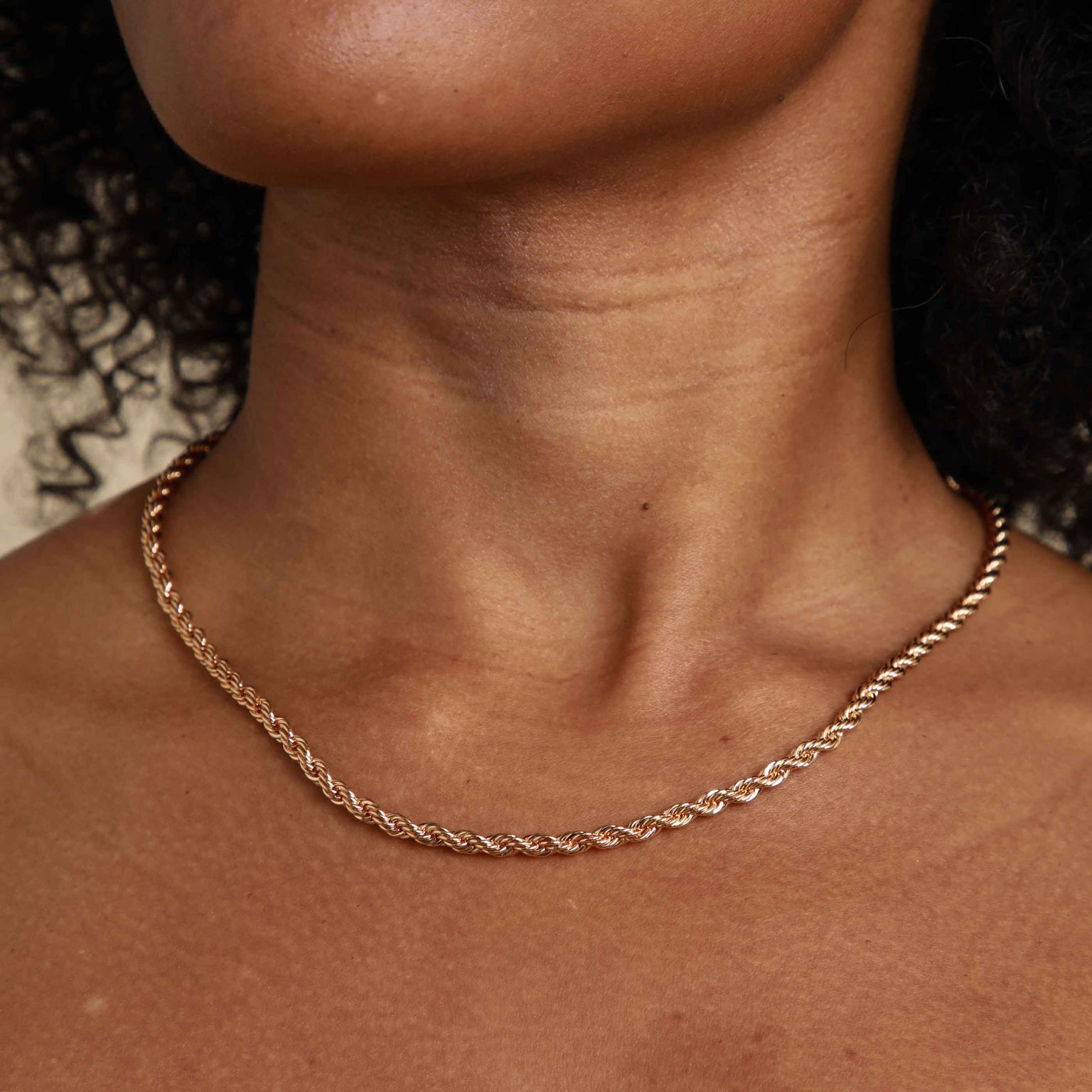 Rope Bold Chain Necklace in Gold worn