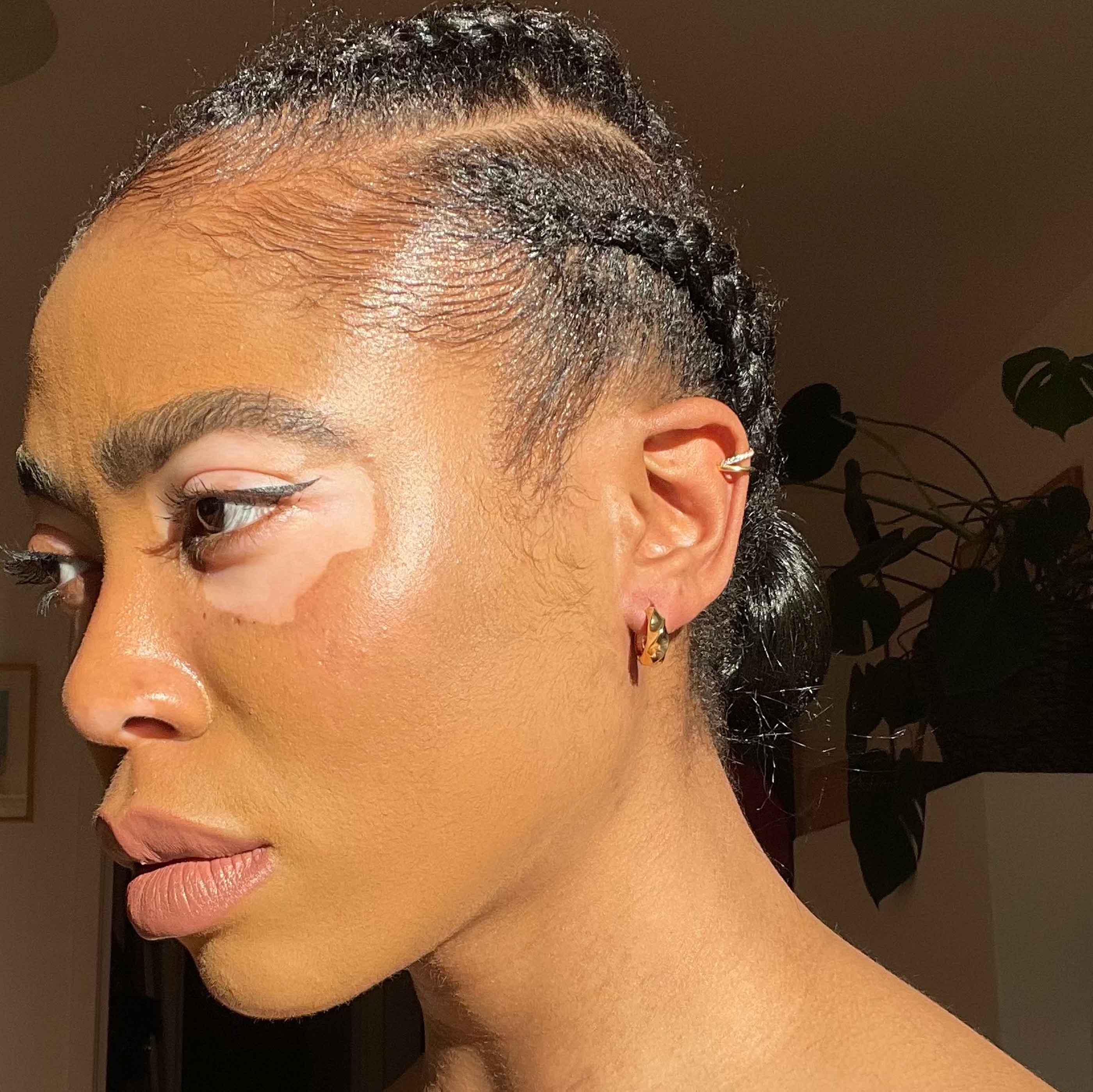 Illusion Crystal Hoop 6.5mm in Gold worn